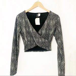 Sparkle silver/ black crop top